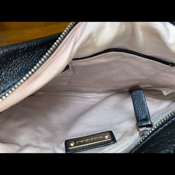 Banana Republic clutch - Picture 4 of 7